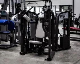 Trainingsbereich in Halle 1 des Performance Gym Rheinbach.